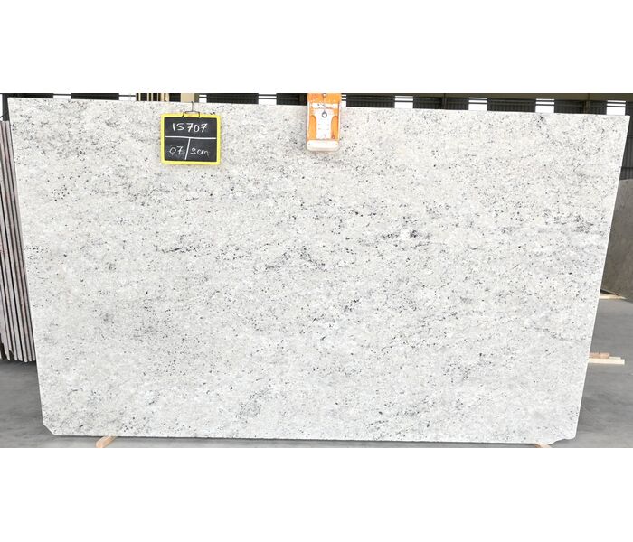 Colonial White płyta 3cm poler lub lapatura